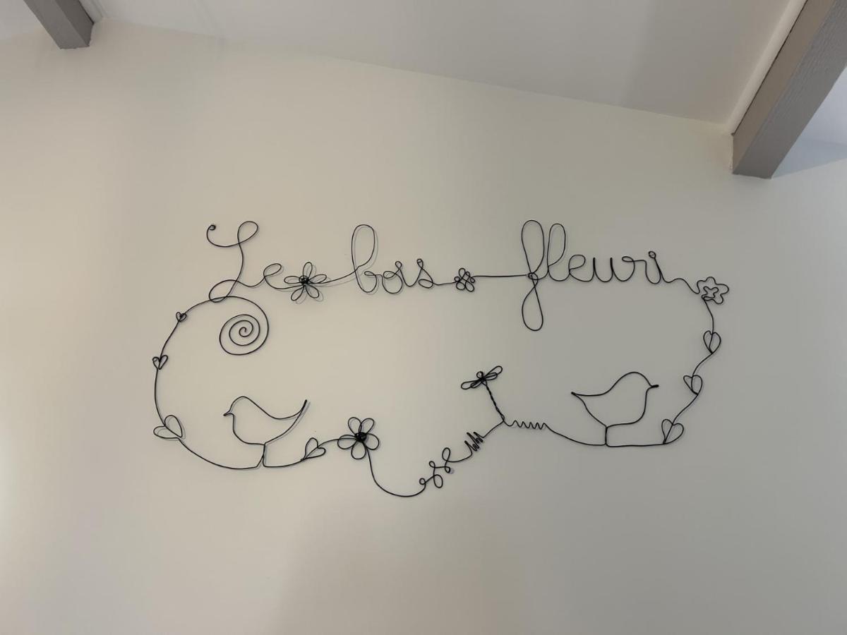 Maison Studio Le Bois Fleuri Croissy-Beaubourg Bagian luar foto